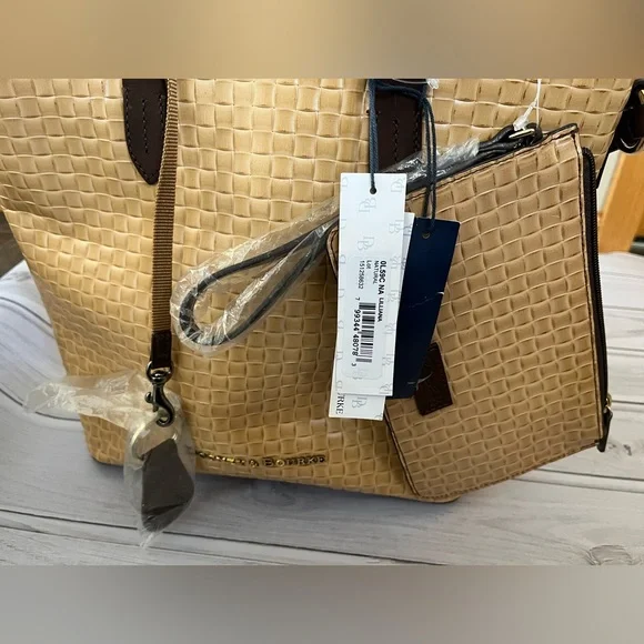 New Dooney & Bourke Lilliana natural brown woven leather strap handle tote purse - Picture 7 of 15